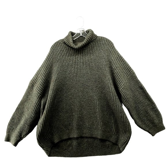 Old Navy Olive Green Turtleneck Sweater - Picture 1 of 13
